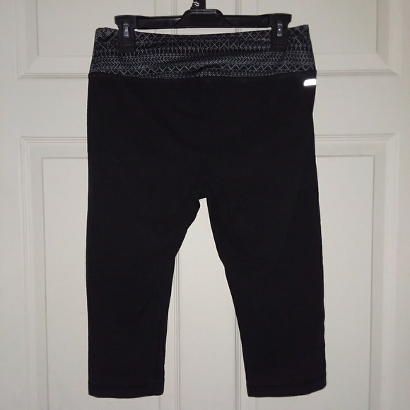 💥4/$15💥Danskin Now Capris - Picture 2 of 3